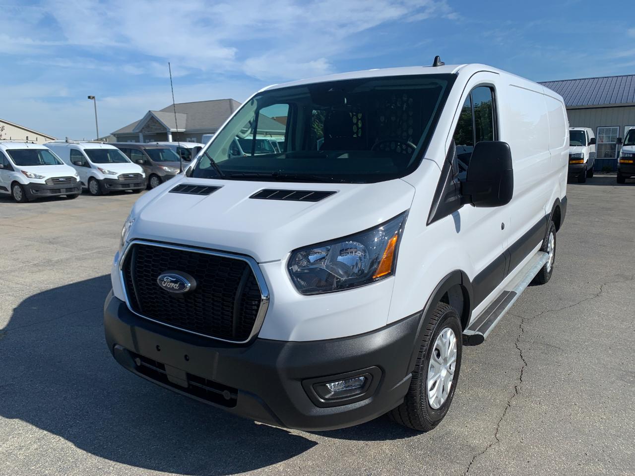 ford transit van 2025 1FTBR1Y82SKA67849 image ford transit van 2025 1FTBR1Y82SKA67849 image